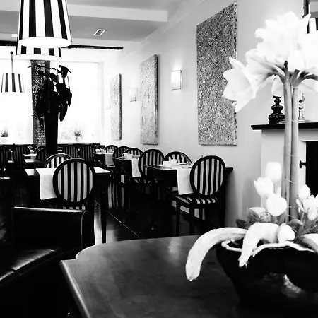 D'hotes Rekko Hotel